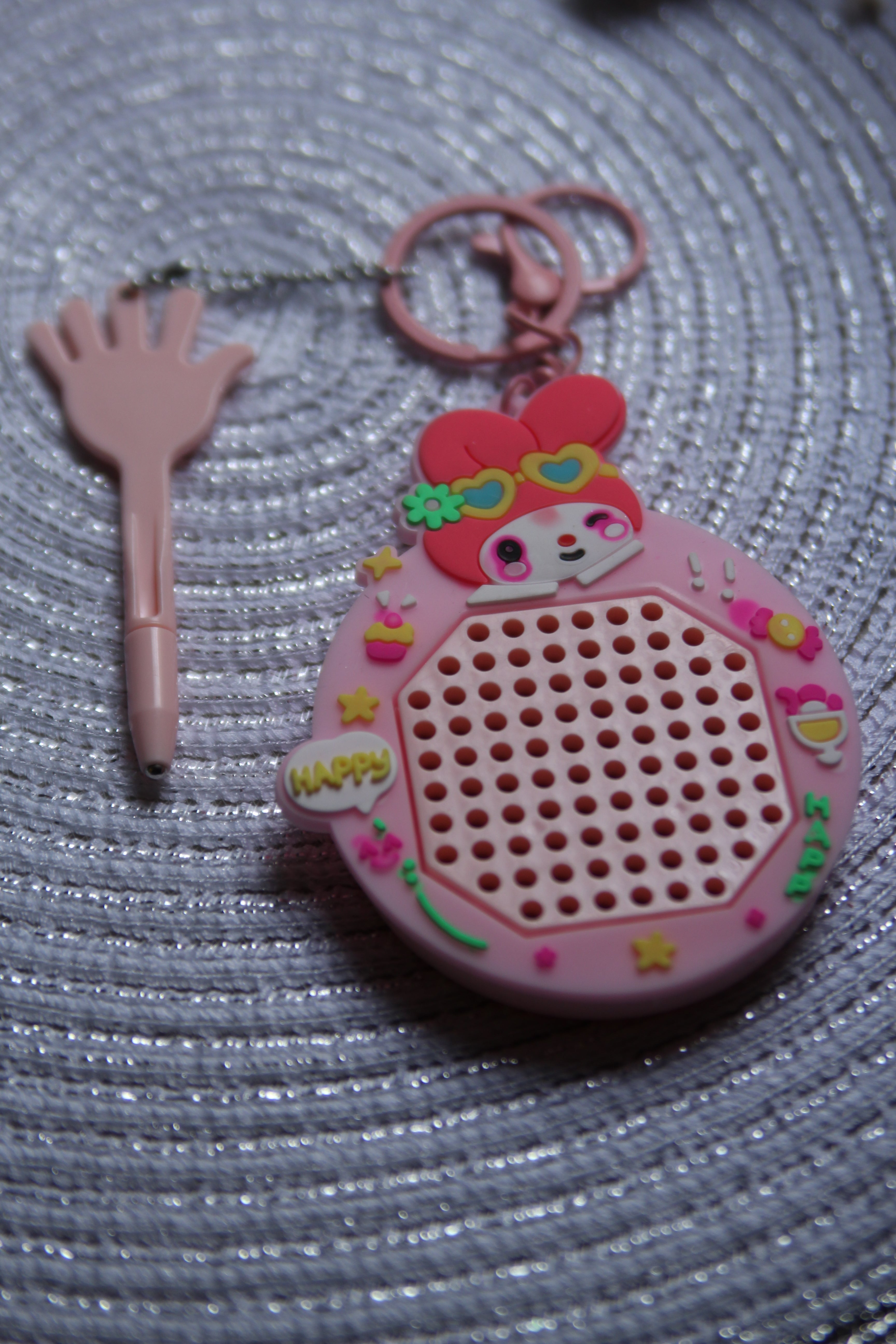 Satisfying Steel Dots Keychain – Click, Click, Bliss!