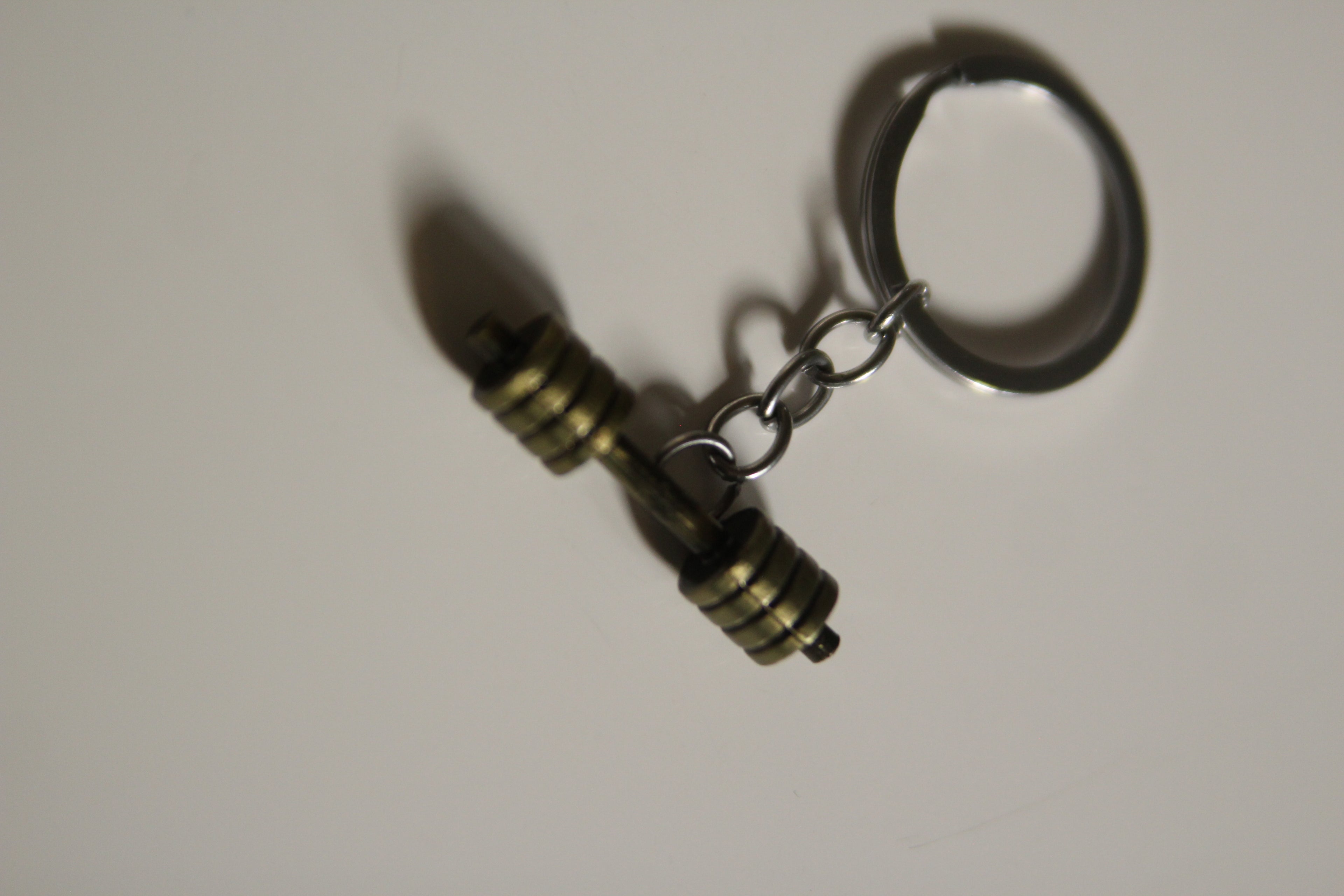 Dumbbell Keychain – Lift Your Style!